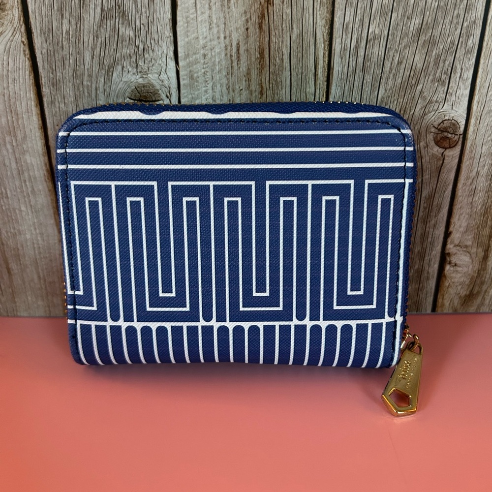 NWOT Trina Turk Geometric Wallet